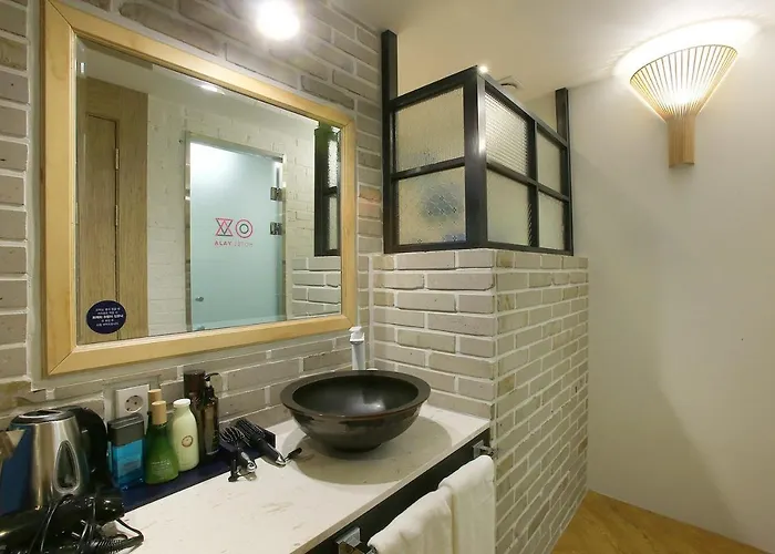 Yaja Jongno